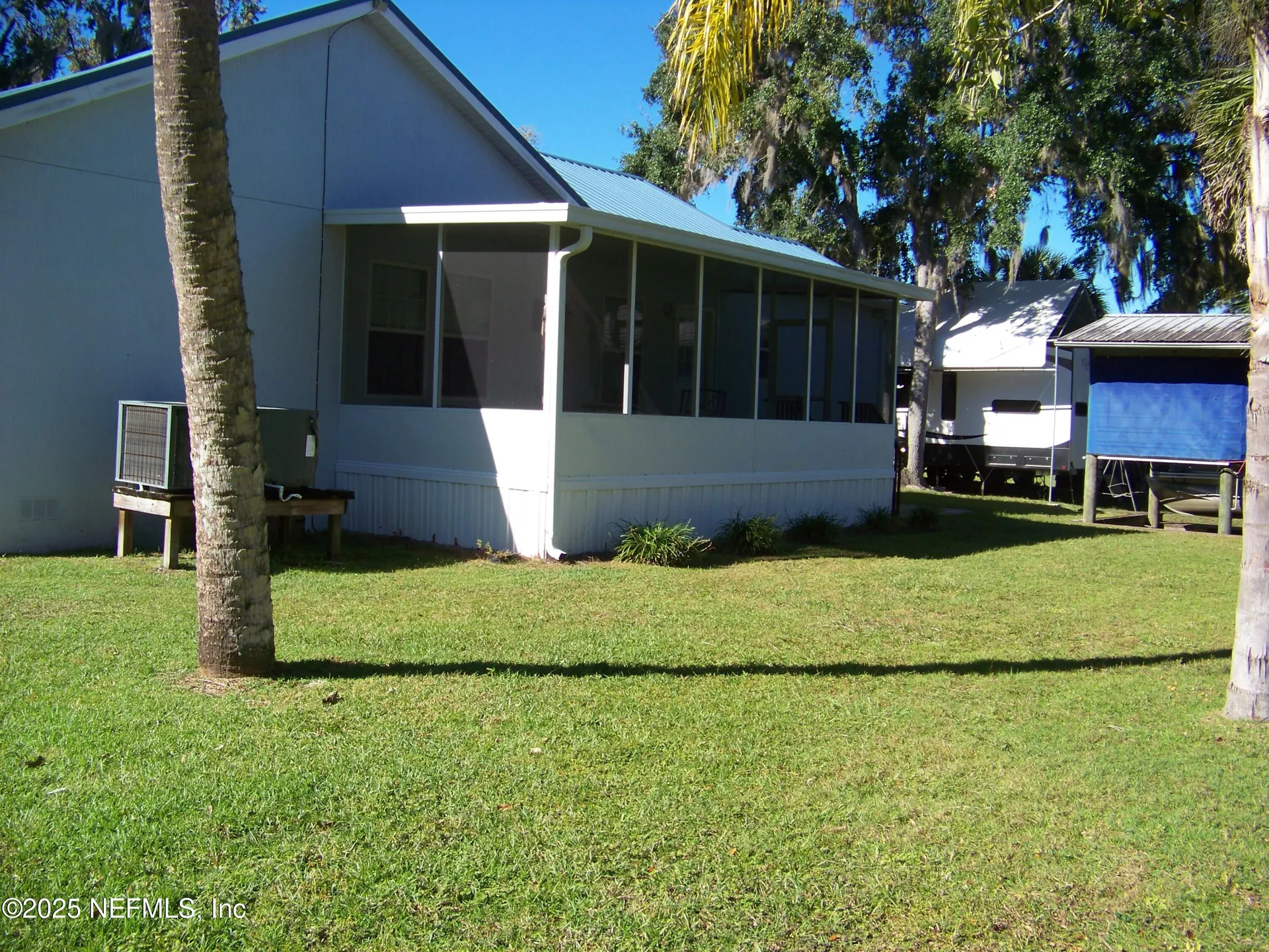 118 Hicks Avenue Crescent City FL 32112