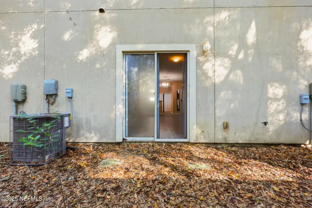 4794 Playpen Drive Jacksonville FL 32210