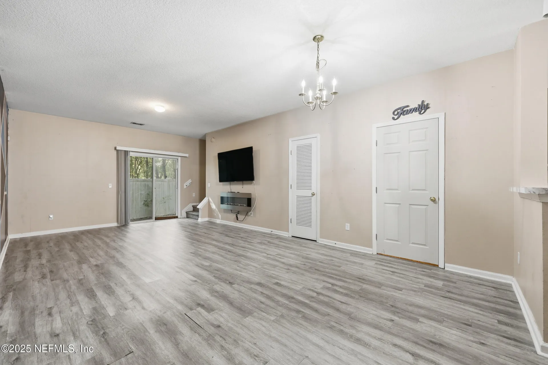 4794 Playpen Drive Jacksonville FL 32210