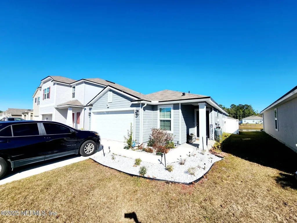 2432 Falling Star Lane Green Cove Springs FL 32043