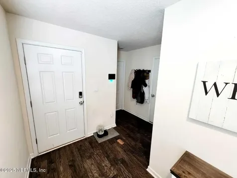 2432 Falling Star Lane Green Cove Springs FL 32043