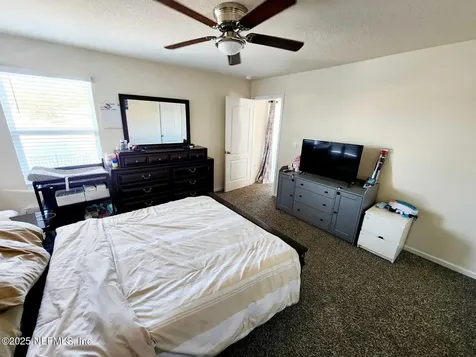 2432 Falling Star Lane Green Cove Springs FL 32043