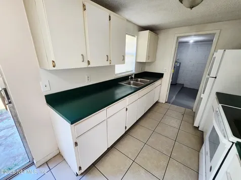 7127 Prellie Street Jacksonville FL 32210