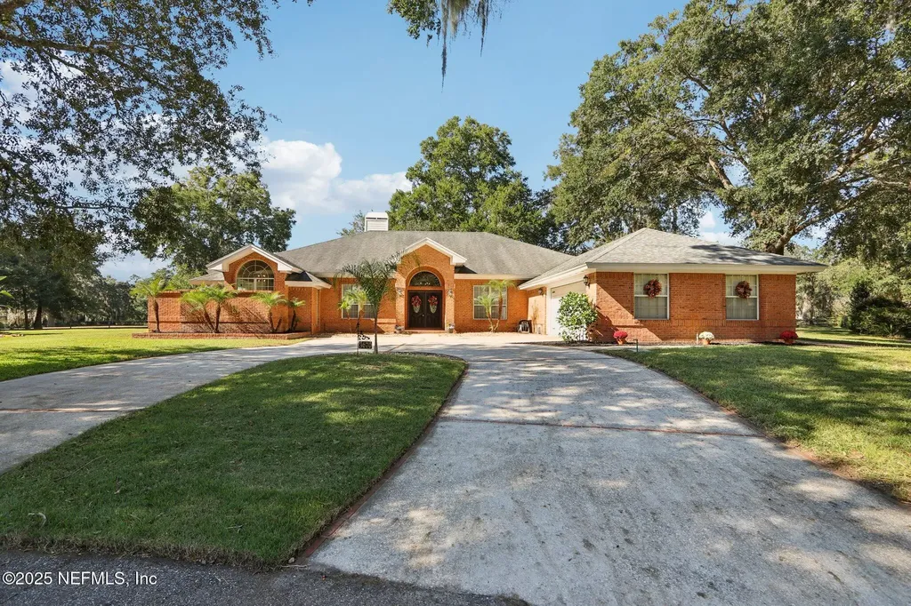 3670 Cypress Point Court Green Cove Springs FL 32043
