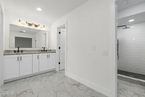 5477 Brightwater Lane Jacksonville FL 32277