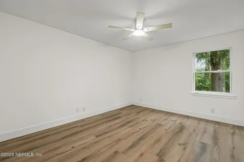 5477 Brightwater Lane Jacksonville FL 32277