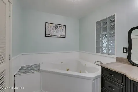 4704 NE 255th Drive Melrose FL 32666