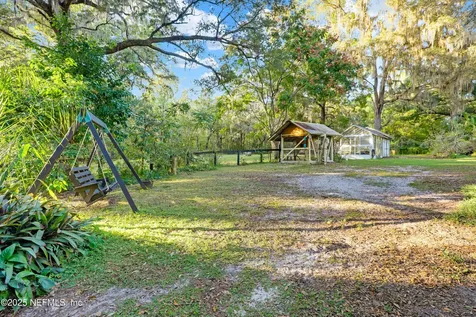 4704 NE 255th Drive Melrose FL 32666