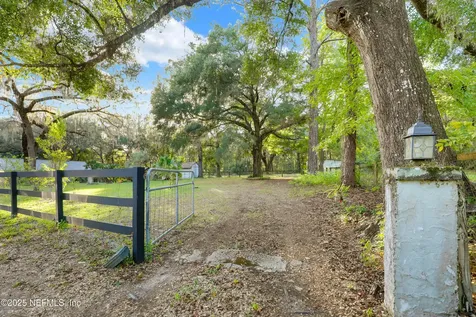 4704 NE 255th Drive Melrose FL 32666