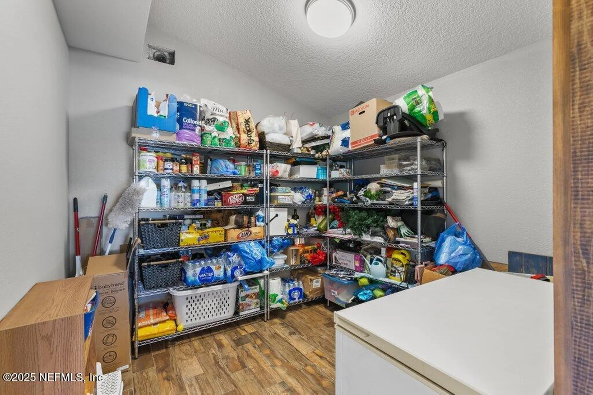 643 E State Road 100 San Mateo FL 32187