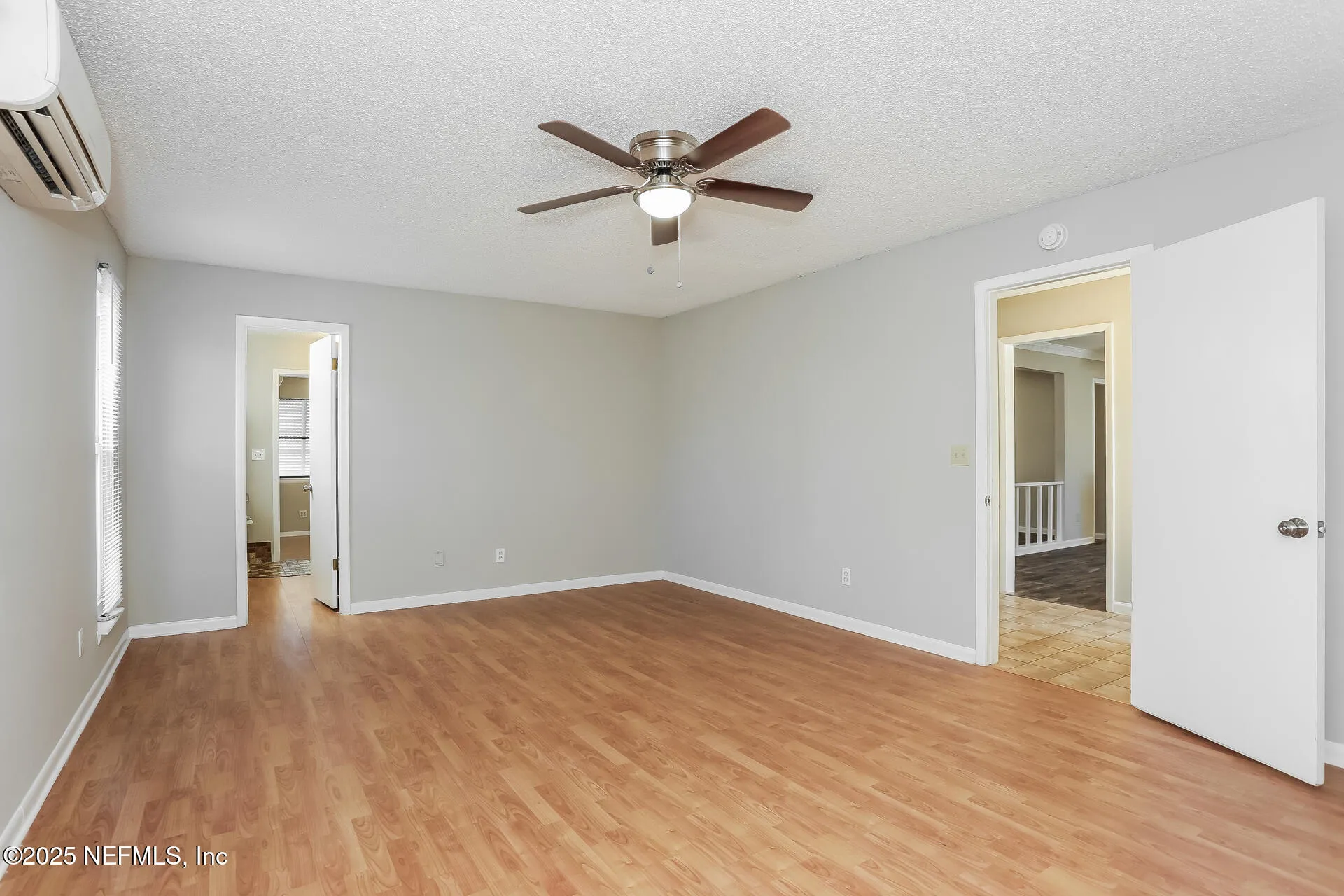 443 Holiday Hill Circle W Jacksonville FL 32216