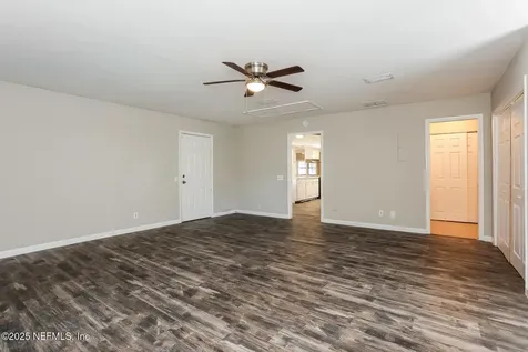 443 Holiday Hill Circle W Jacksonville FL 32216