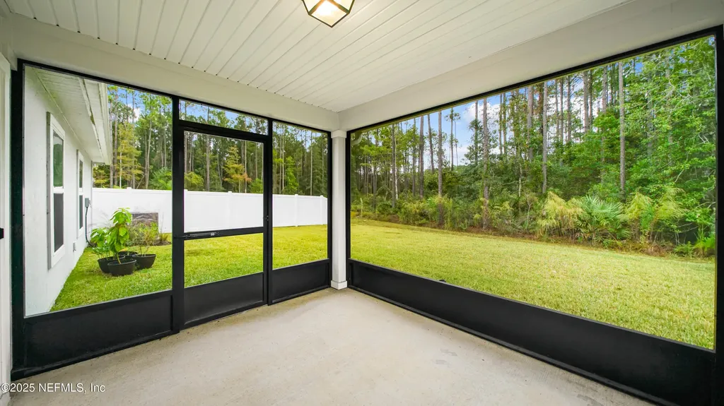 4888 Big Pine Drive Jacksonville FL 32218