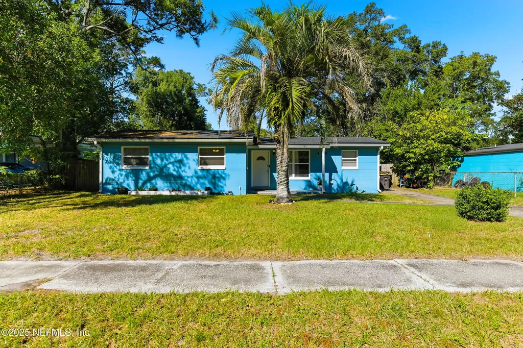 4909 Fredericksburg Avenue Jacksonville FL 32208