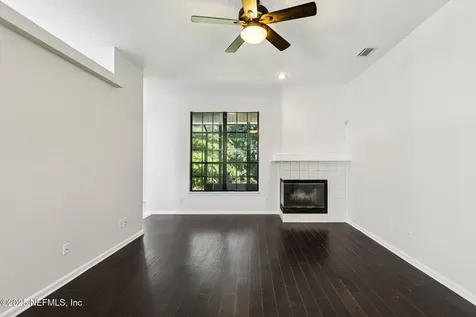 5289 Oxford Crest Drive Jacksonville FL 32258