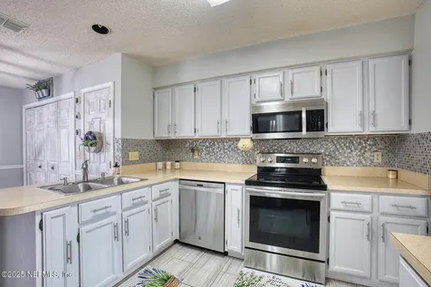 2624 Sharpsburg Court Middleburg FL 32068