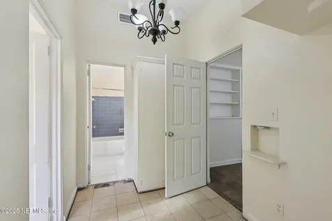 1511 River Bluff Road N Jacksonville FL 32211