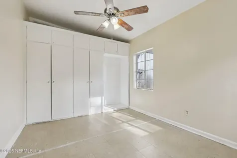 1511 River Bluff Road N Jacksonville FL 32211