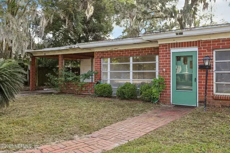 1511 River Bluff Road N Jacksonville FL 32211
