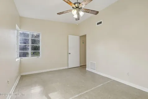 1511 River Bluff Road N Jacksonville FL 32211