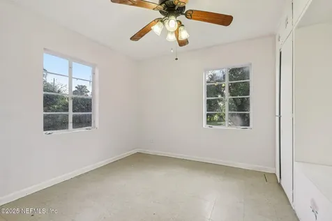 1511 River Bluff Road N Jacksonville FL 32211