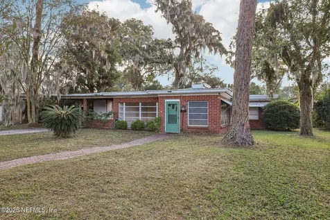1511 River Bluff Road N Jacksonville FL 32211