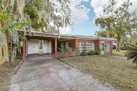 1511 River Bluff Road N Jacksonville FL 32211