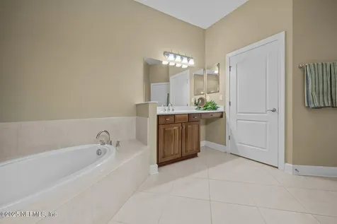 13846 Atlantic Boulevard Jacksonville FL 32225