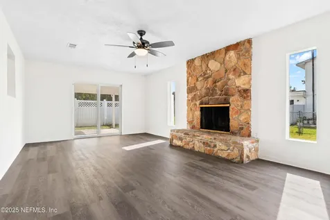 5676 Flagstaff Road Jacksonville FL 32207