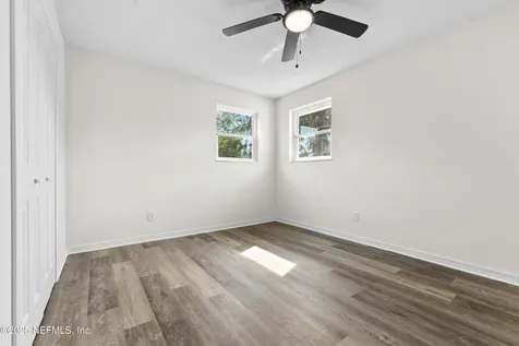 5676 Flagstaff Road Jacksonville FL 32207