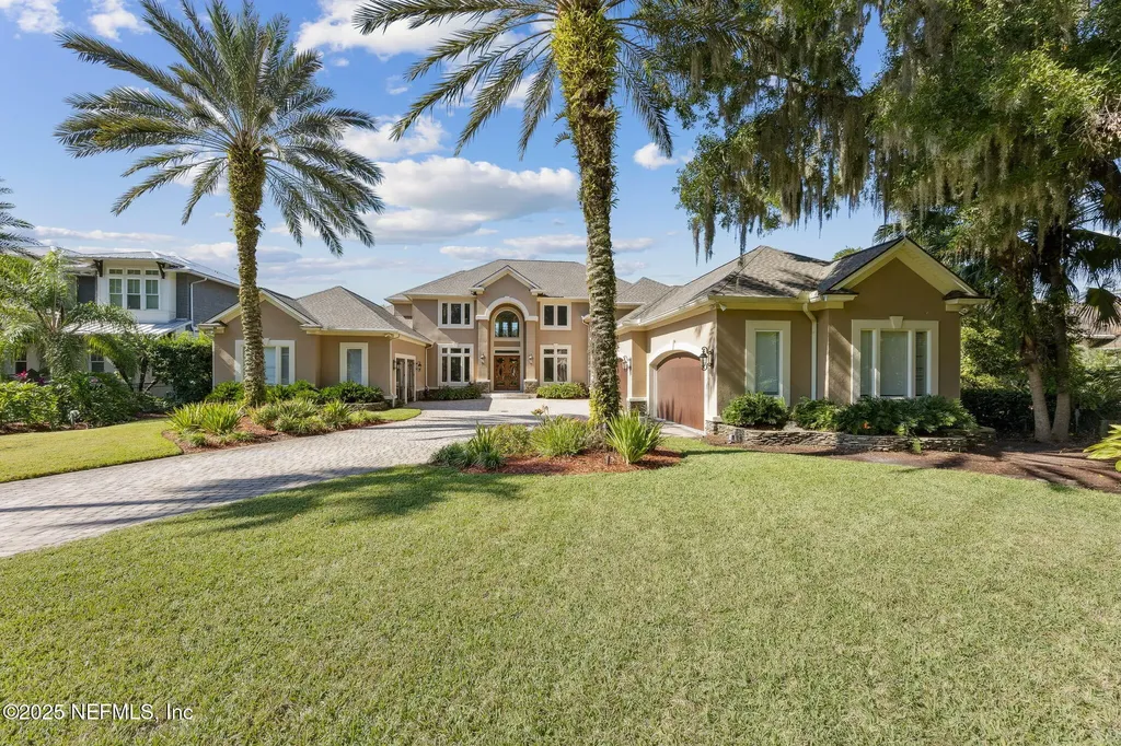 21 N Roscoe Boulevard Ponte Vedra Beach FL 32082