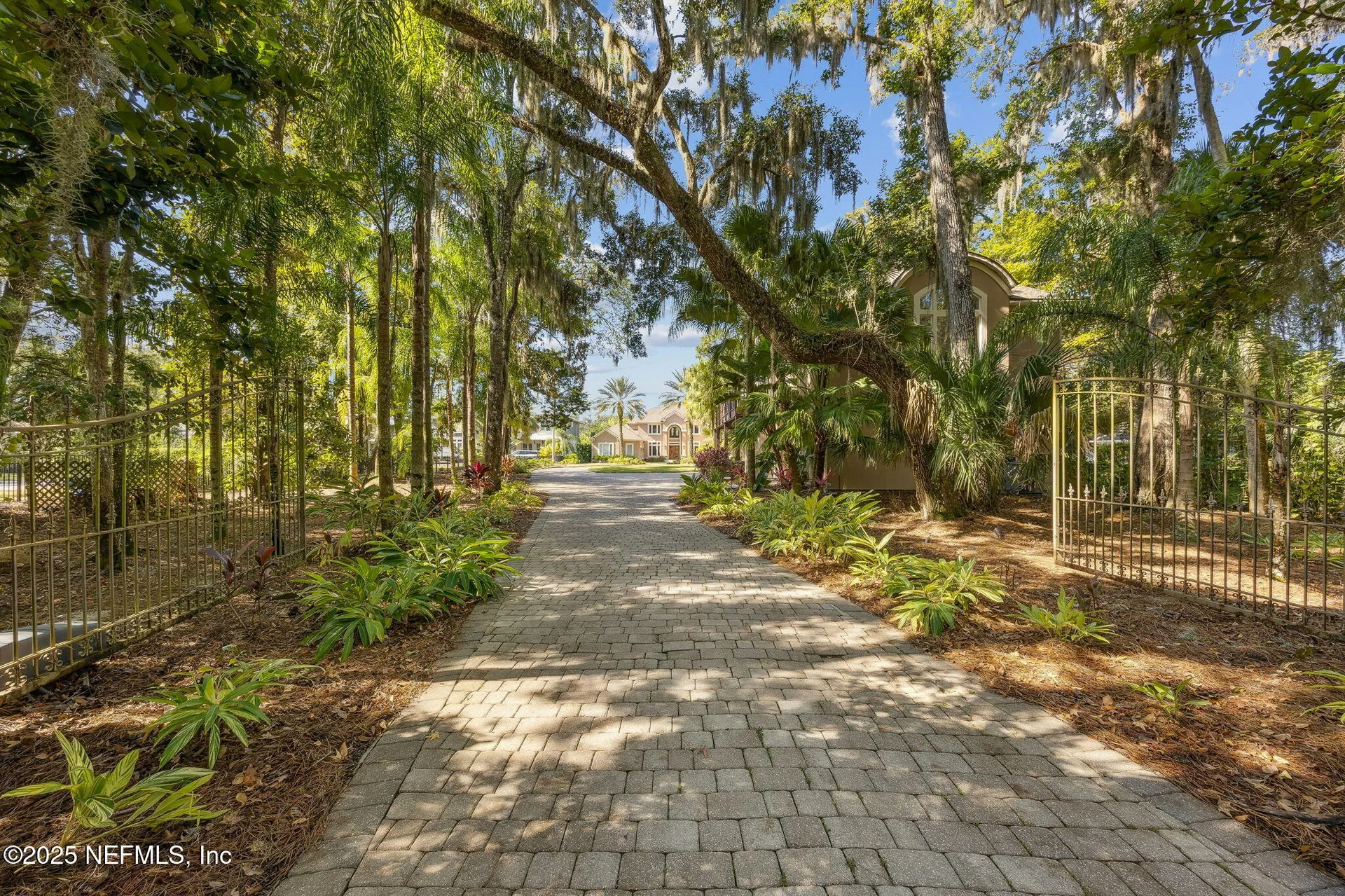 21 N Roscoe Boulevard Ponte Vedra Beach FL 32082