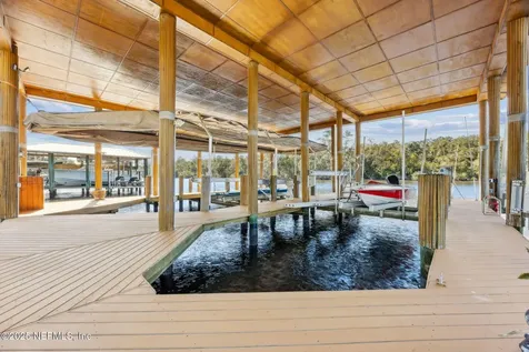 21 N Roscoe Boulevard Ponte Vedra Beach FL 32082