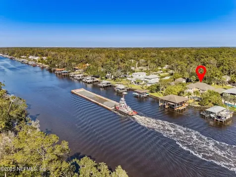 21 N Roscoe Boulevard Ponte Vedra Beach FL 32082