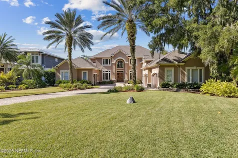 21 N Roscoe Boulevard Ponte Vedra Beach FL 32082