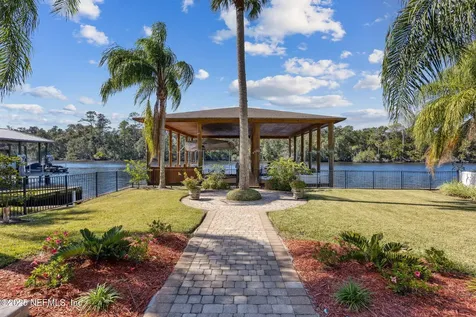 21 N Roscoe Boulevard Ponte Vedra Beach FL 32082