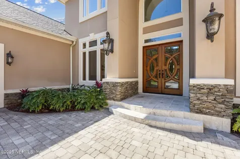 21 N Roscoe Boulevard Ponte Vedra Beach FL 32082