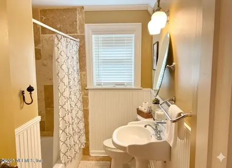 2071 Hilltop Boulevard Jacksonville FL 32246