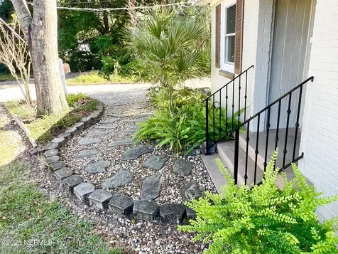 2071 Hilltop Boulevard Jacksonville FL 32246