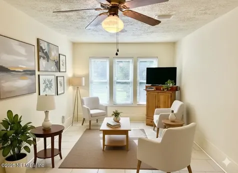 2071 Hilltop Boulevard Jacksonville FL 32246