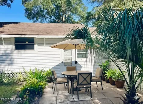 2071 Hilltop Boulevard Jacksonville FL 32246