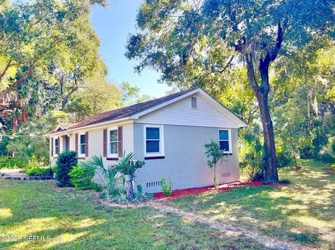 2071 Hilltop Boulevard Jacksonville FL 32246