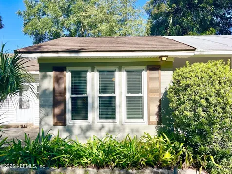2071 Hilltop Boulevard Jacksonville FL 32246