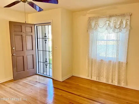 2071 Hilltop Boulevard Jacksonville FL 32246