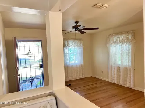 2071 Hilltop Boulevard Jacksonville FL 32246