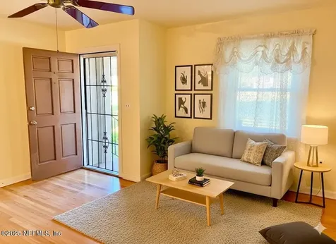 2071 Hilltop Boulevard Jacksonville FL 32246
