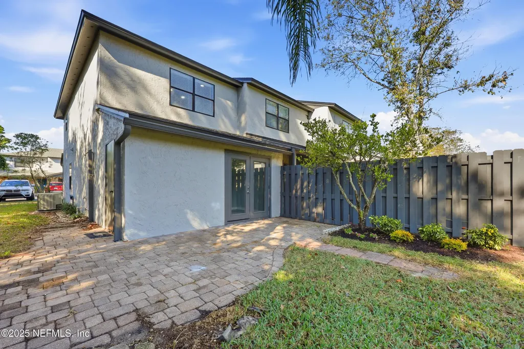 17 Ponte Vedra Court Ponte Vedra Beach FL 32082
