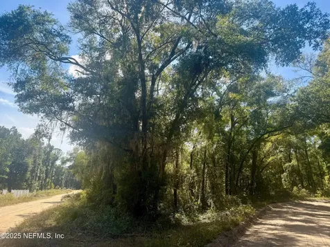 Xxx Evans Avenue Interlachen FL 32148