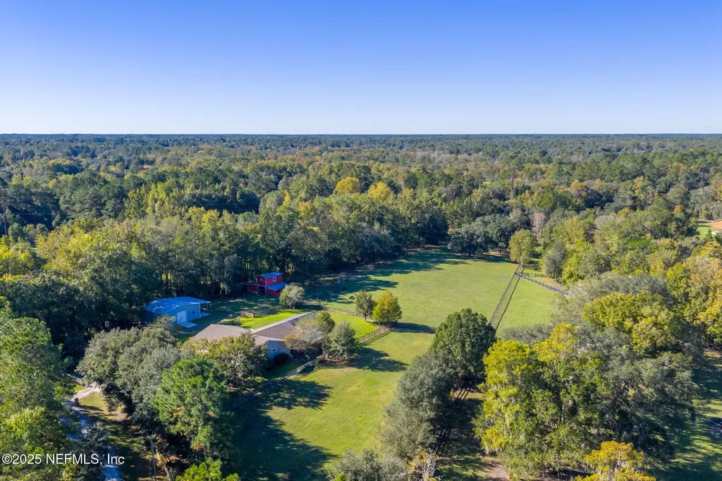 4299 Hawk Haven Road Middleburg FL 32068