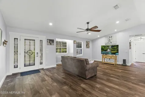 4299 Hawk Haven Road Middleburg FL 32068